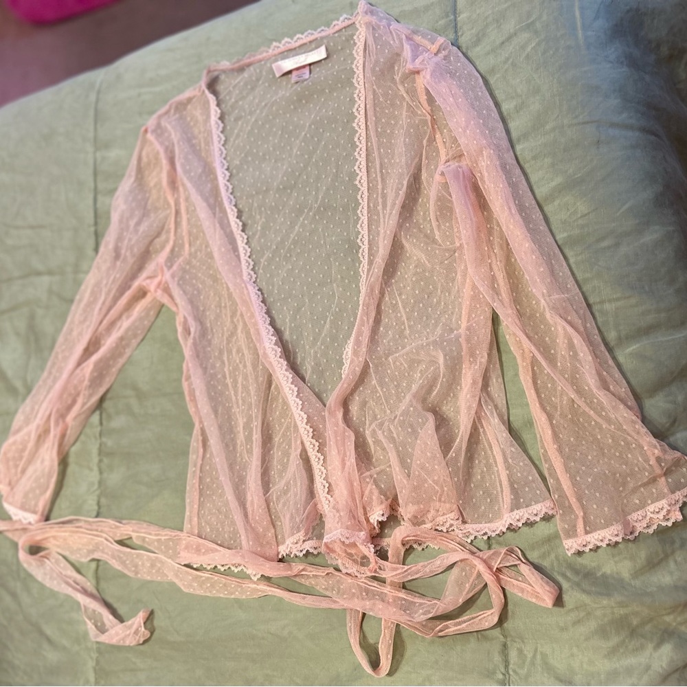 FINAL PRICE DROP Victoria's Secret Pink Lace Top Size M/L Fits Size 10-12